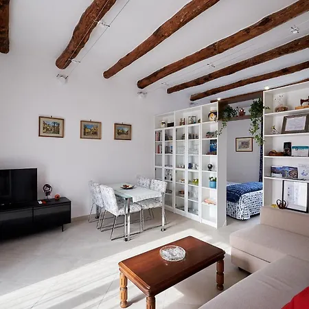 Archway Nine Sorrento